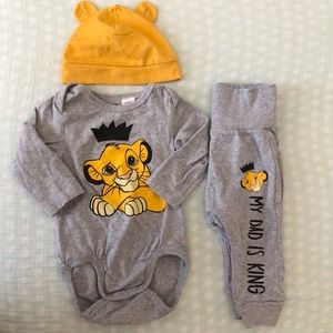 H&M Disney Lion King baby 3 piece outfit 2-4m